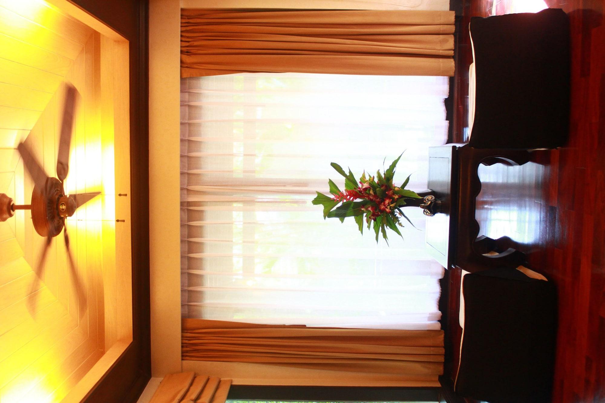 Mukdara Beach Villa&Spa Resort Khao Lak Bagian luar foto