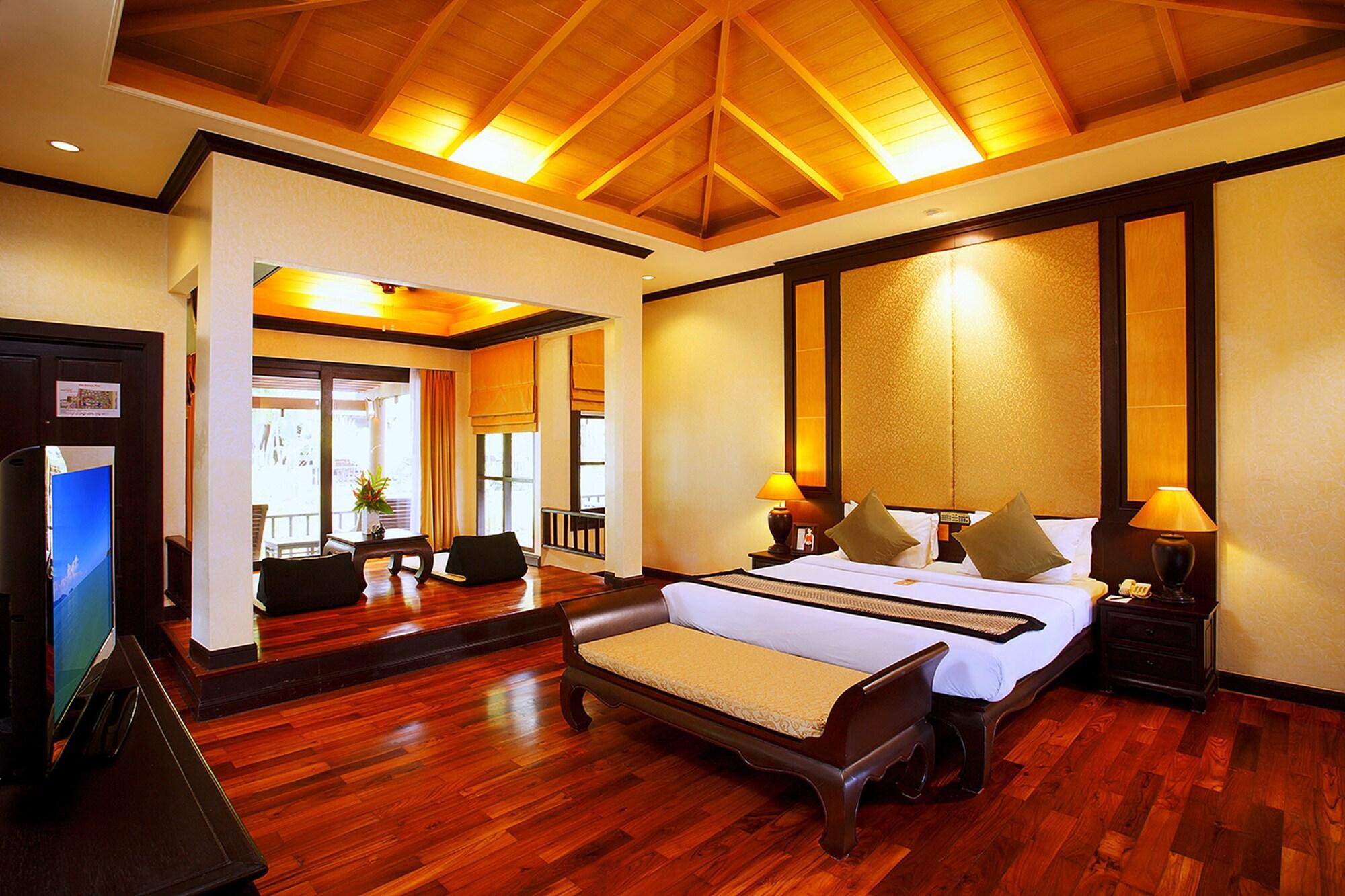 Mukdara Beach Villa&Spa Resort Khao Lak Bagian luar foto