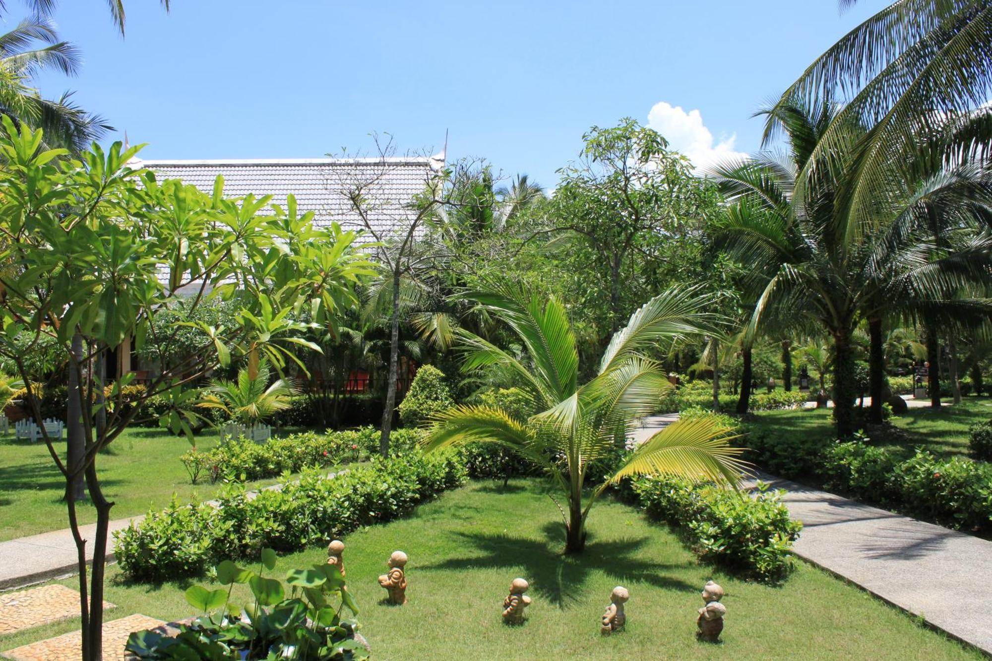 Mukdara Beach Villa&Spa Resort Khao Lak Bagian luar foto