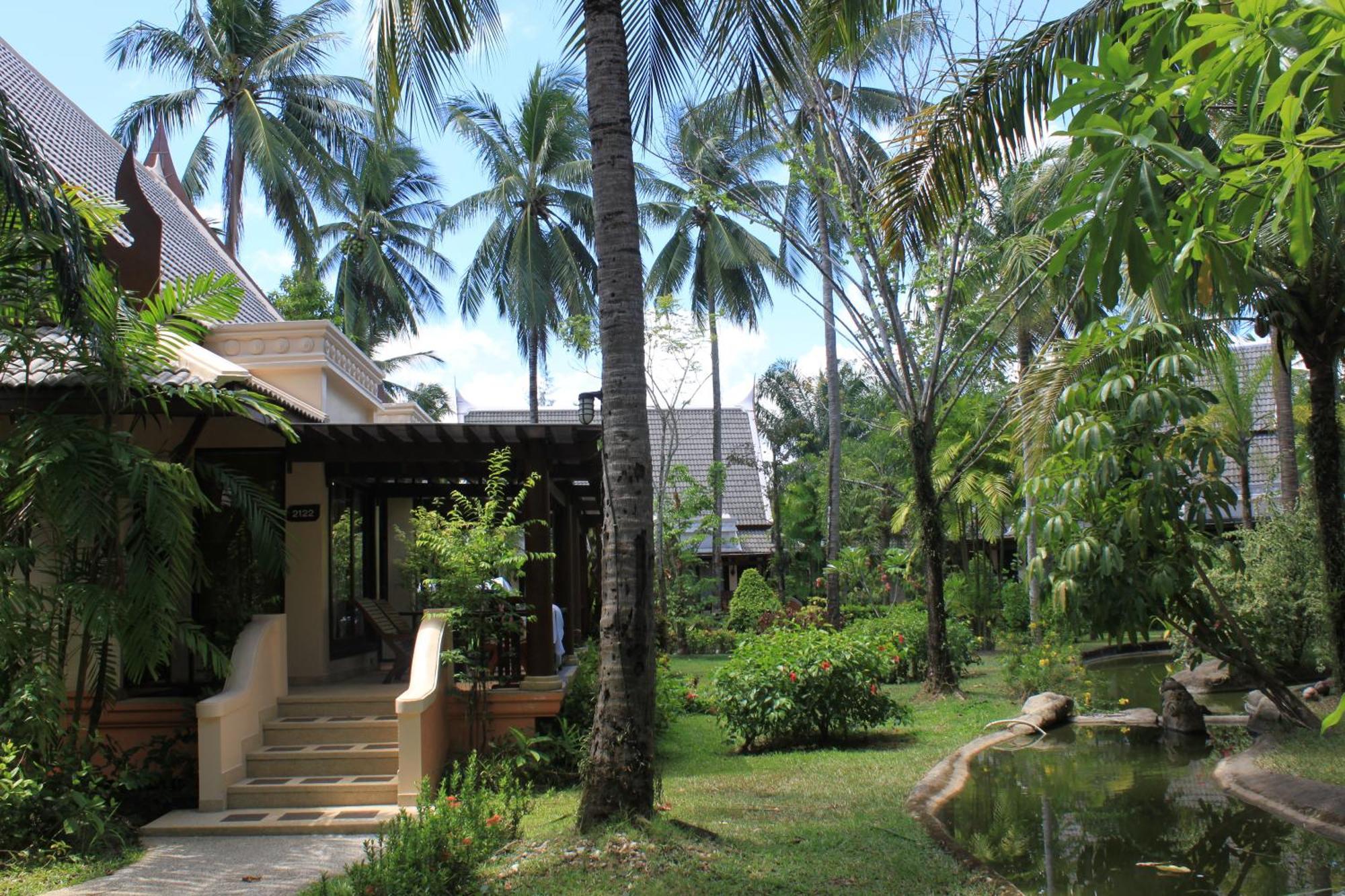 Mukdara Beach Villa&Spa Resort Khao Lak Bagian luar foto