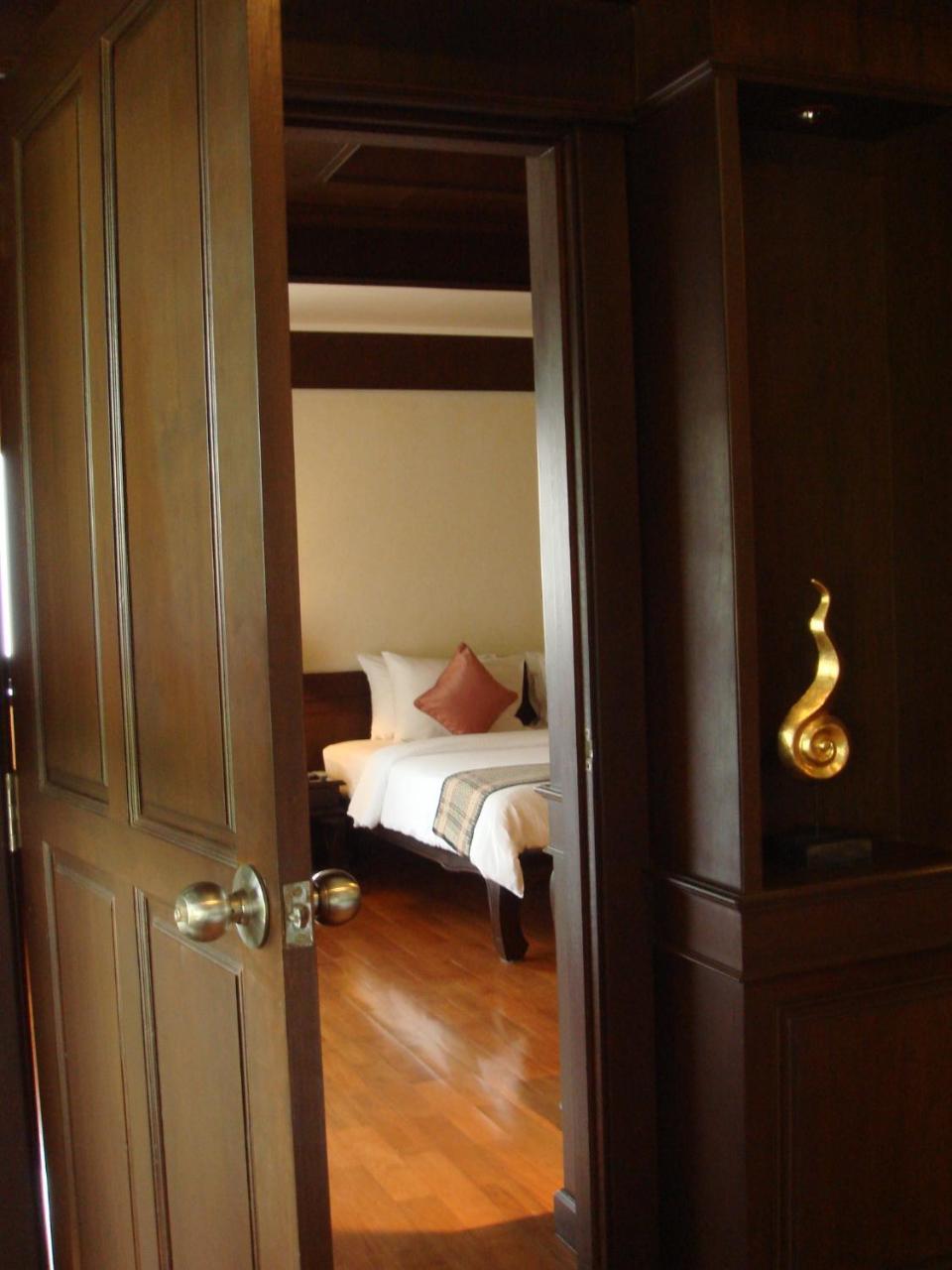 Mukdara Beach Villa&Spa Resort Khao Lak Bagian luar foto