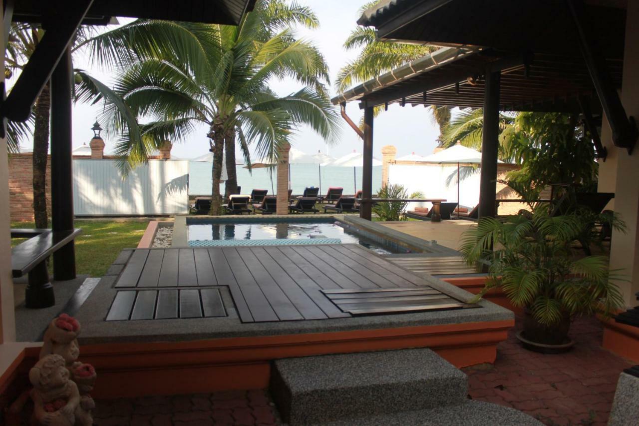 Mukdara Beach Villa&Spa Resort Khao Lak Bagian luar foto